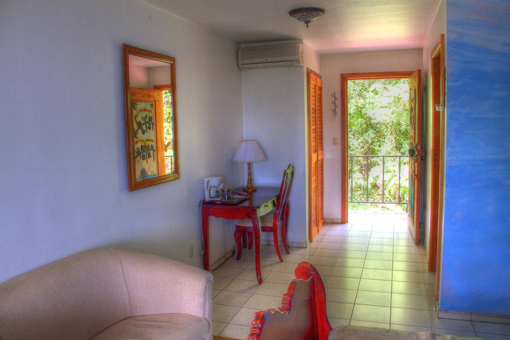 Gingerbread Restaurant & Hotel Nuevo Arenal Phòng bức ảnh