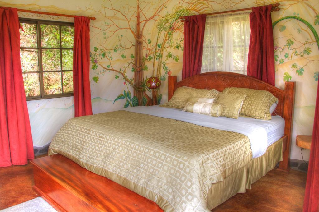 Gingerbread Restaurant & Hotel Nuevo Arenal Phòng bức ảnh