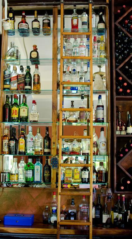 Gingerbread Restaurant & Hotel Nuevo Arenal Ngoại thất bức ảnh